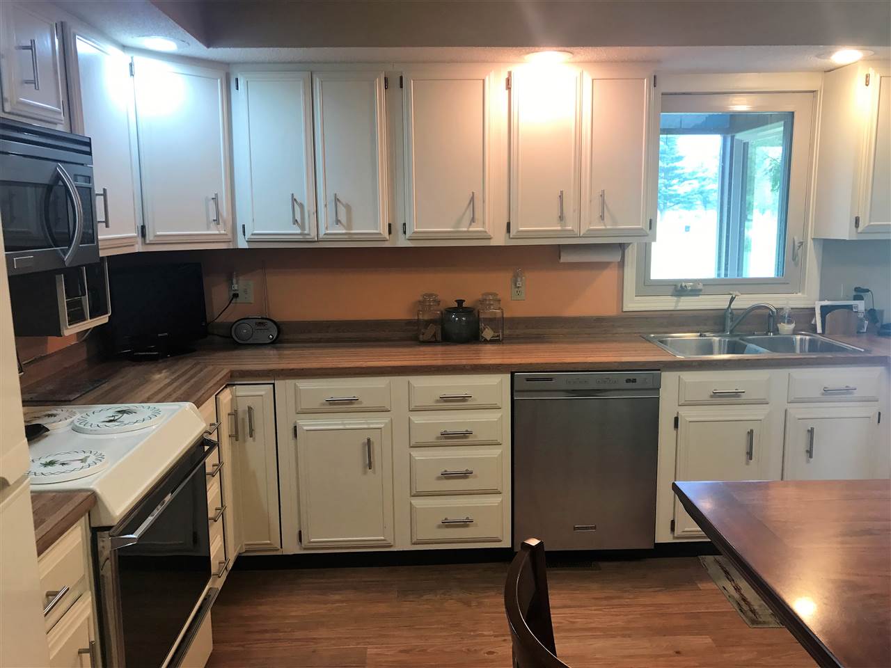 3110 Manitou Park Road, Unit E Rochester, IN 46975 - Photo 9 of 35 Gallery Image 9