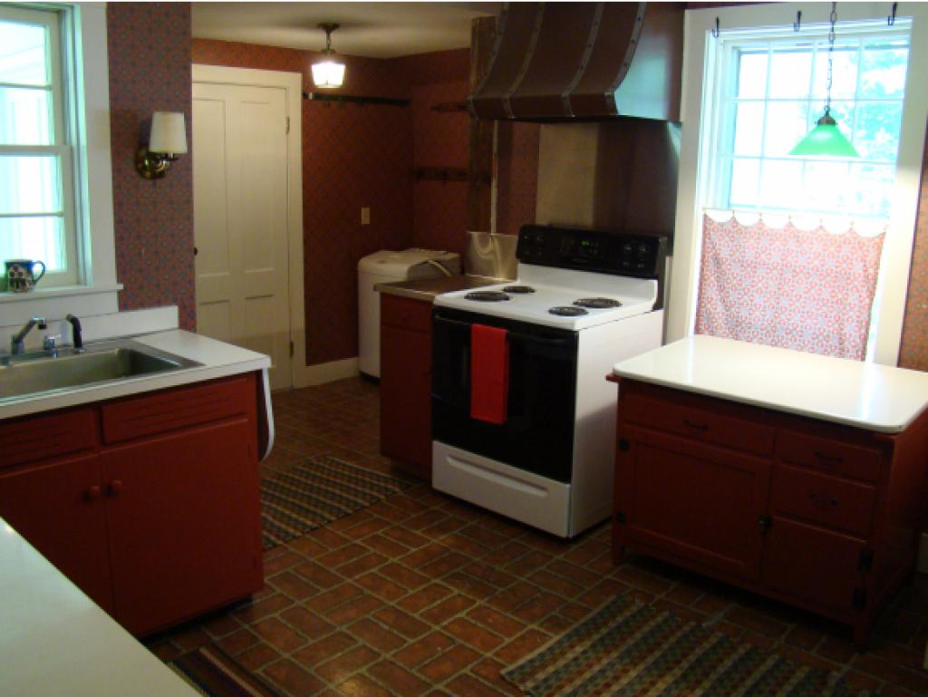183 West Road Dorset, VT 05251 - Photo 14 of 20 Gallery Image 14