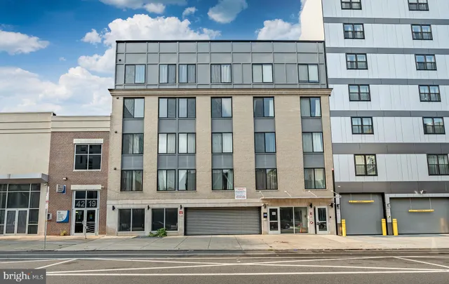 $369,999 | 4217 Chestnut Street, Unit 502, Philadelphia, PA 19104