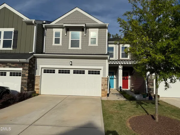 $2,700 | 111 Golden Gate Lane, Chapel Hill, NC 27516