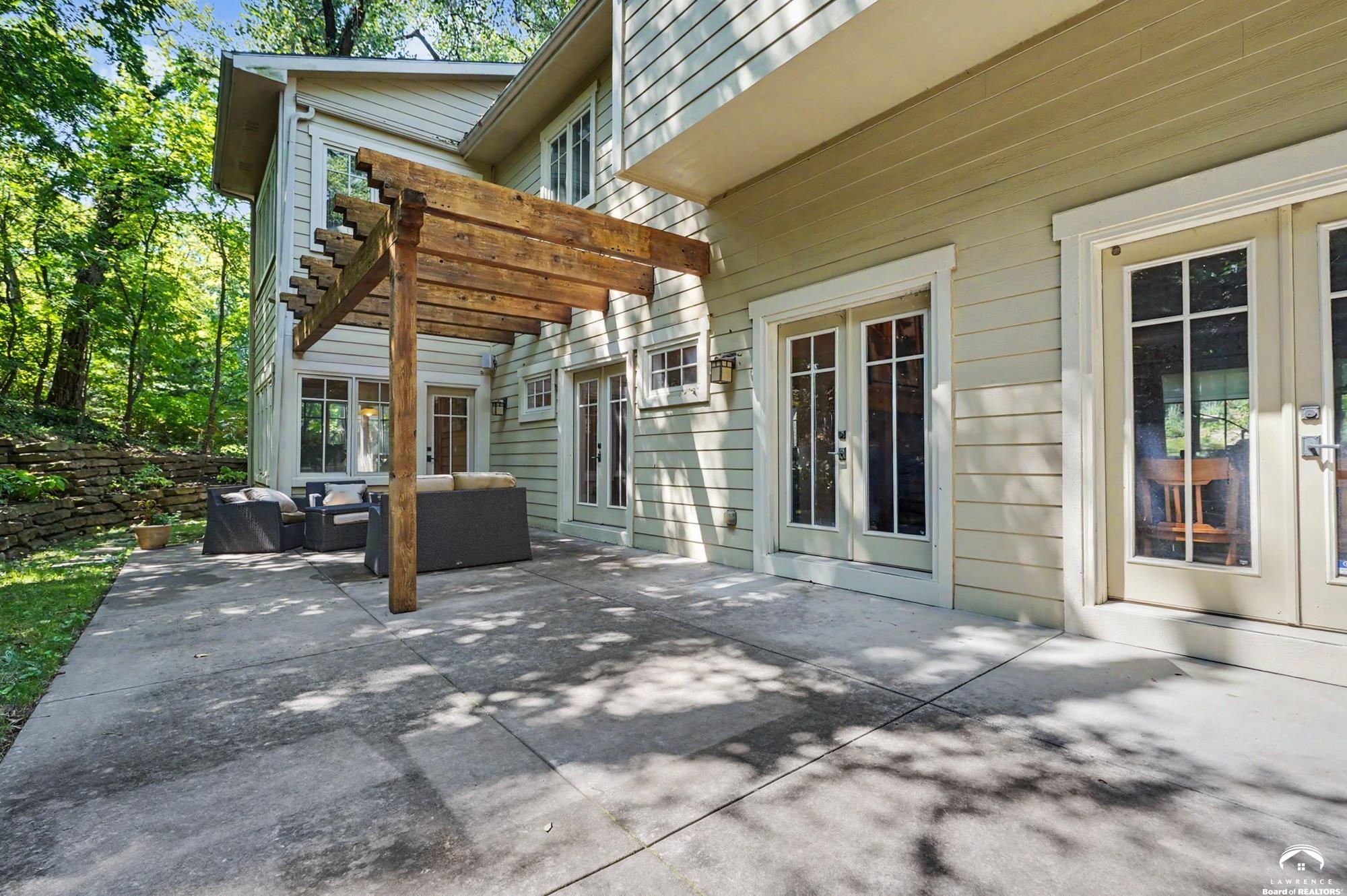 1006 Avalon Road Lawrence, KS 66044 - Photo 49 of 57 Gallery Image 49