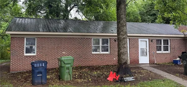 $825 | 525 Tussey Street, Lexington, NC 27292