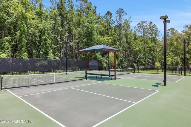 a view of a tennis court
