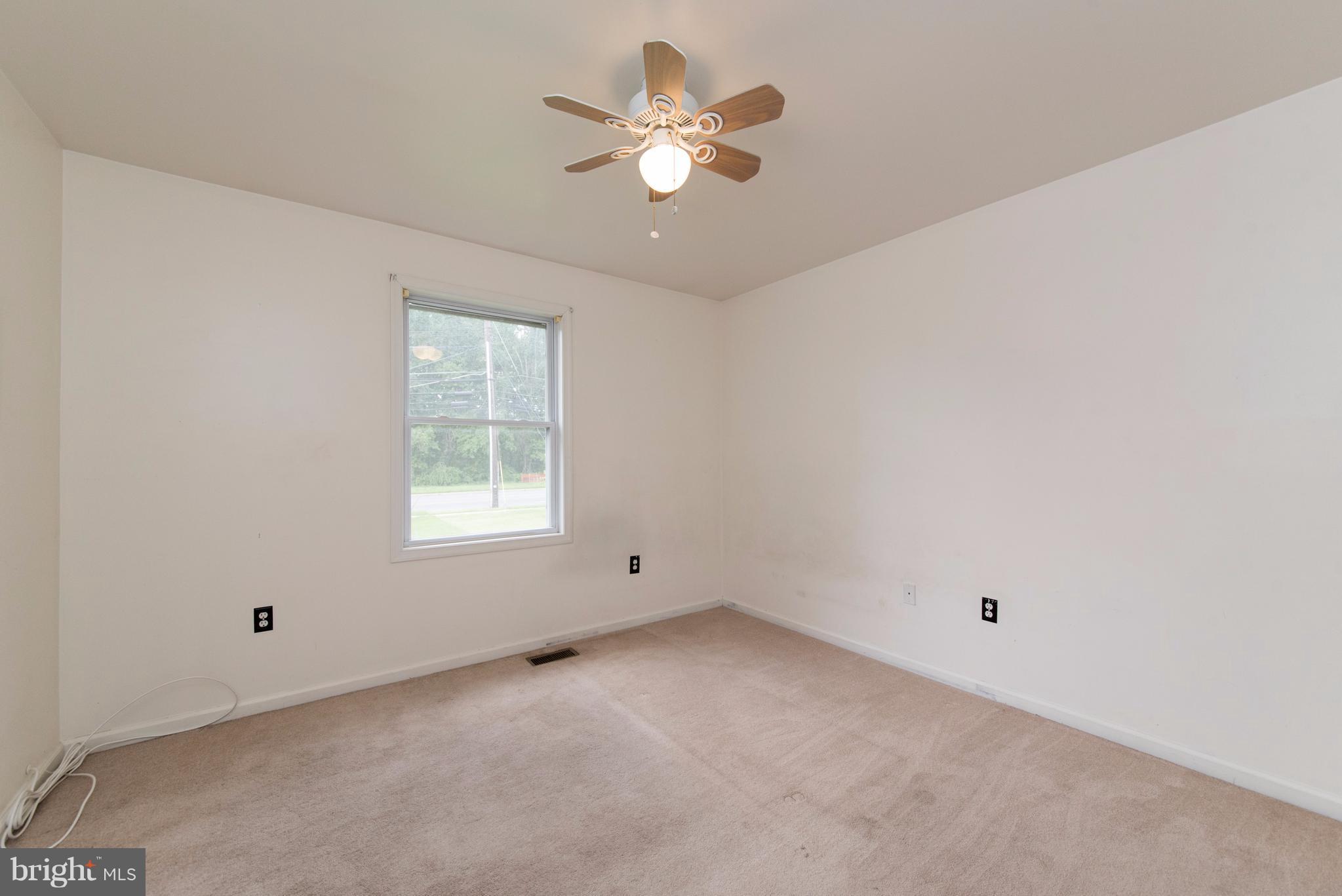 357 Back River Neck Road Baltimore, MD 21221 - Photo 21 of 30 Bedroom