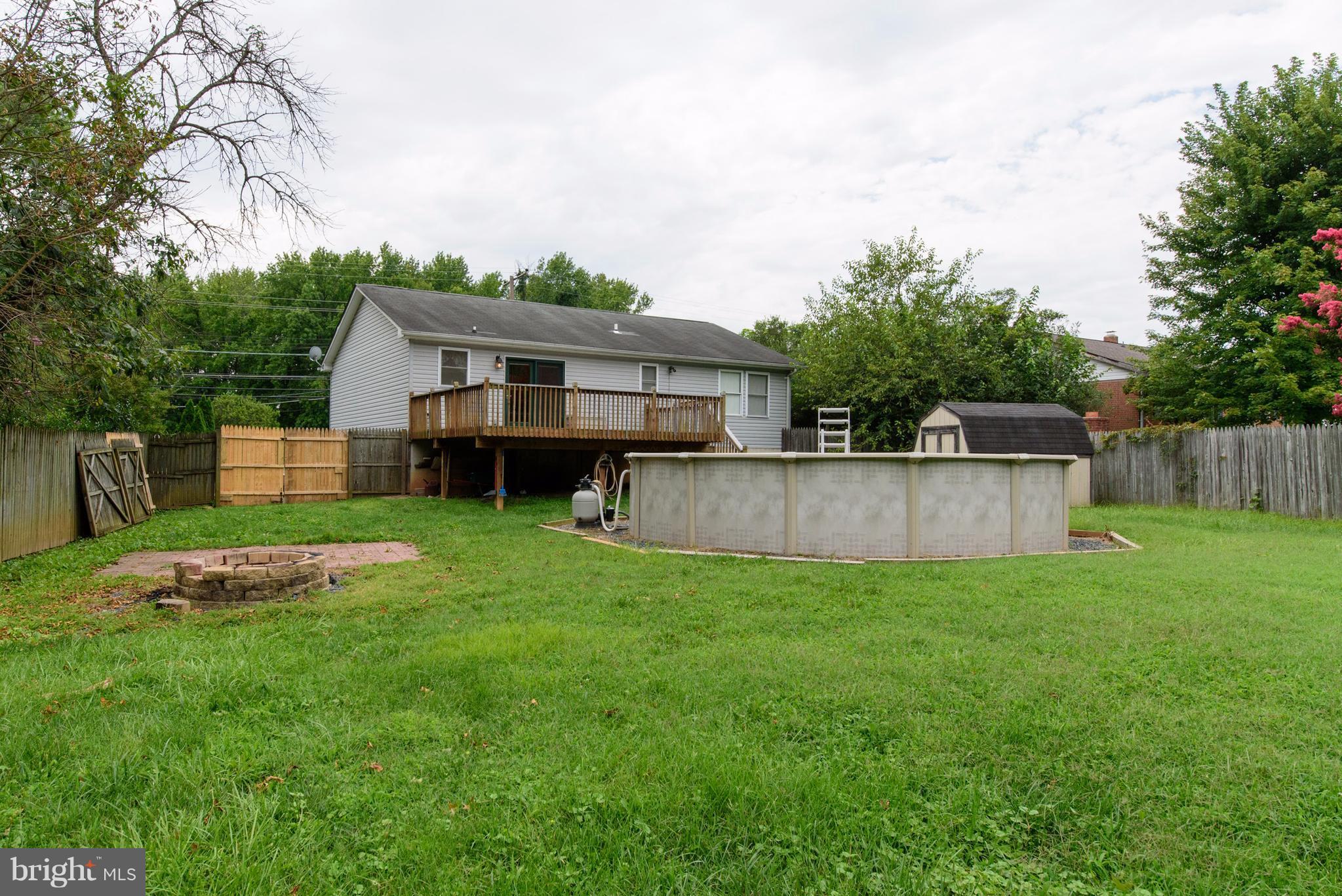 357 Back River Neck Road Baltimore, MD 21221 - Photo 30 of 30 Exterior (Rear)