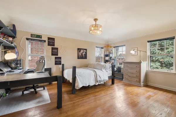 $1,195,000 | 1111 Woodbine Avenue, Oak Park, IL 60302