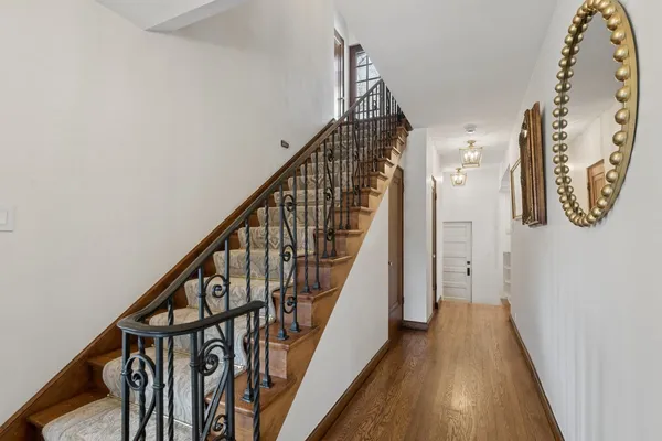 $1,195,000 | 1111 Woodbine Avenue, Oak Park, IL 60302