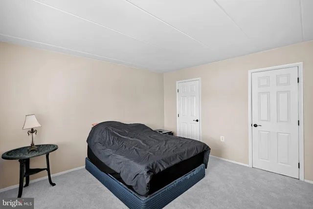 $225,000 | 125 Clubhouse Drive Southwest, Unit 4, Leesburg, VA 20175