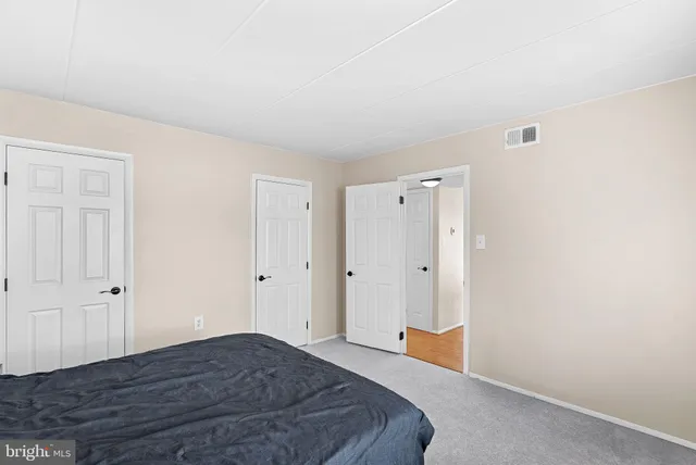 $225,000 | 125 Clubhouse Drive Southwest, Unit 4, Leesburg, VA 20175