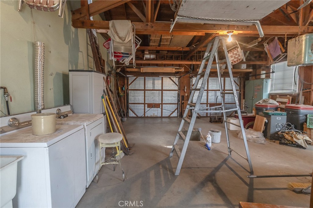 630 Acoma Street Needles, CA 92363 - Photo 29 of 60 a view of gym