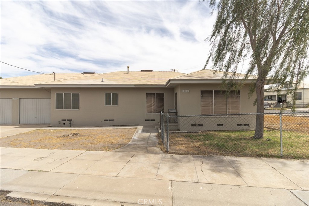 630 Acoma Street Needles, CA 92363 - Photo 3 of 60 a view of a house with street