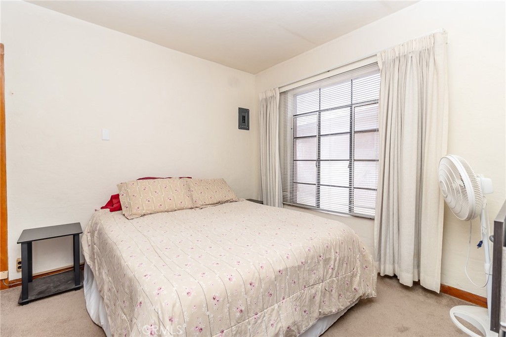 630 Acoma Street Needles, CA 92363 - Photo 41 of 60 Unit 1 Bedroom