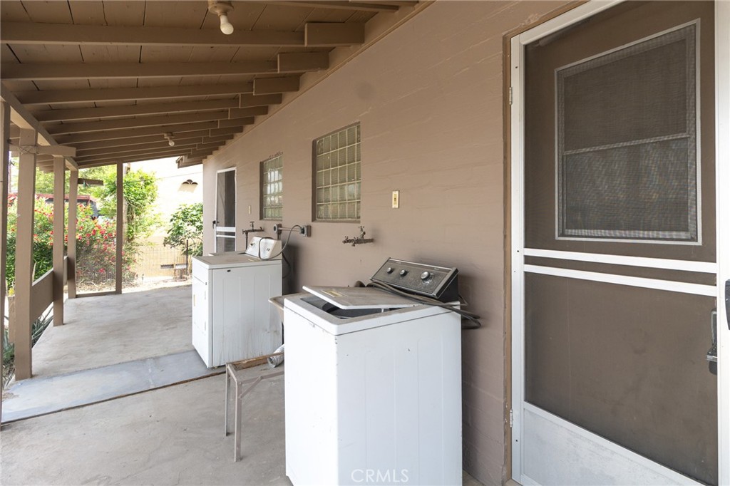 630 Acoma Street Needles, CA 92363 - Photo 56 of 60 Laundry for both units