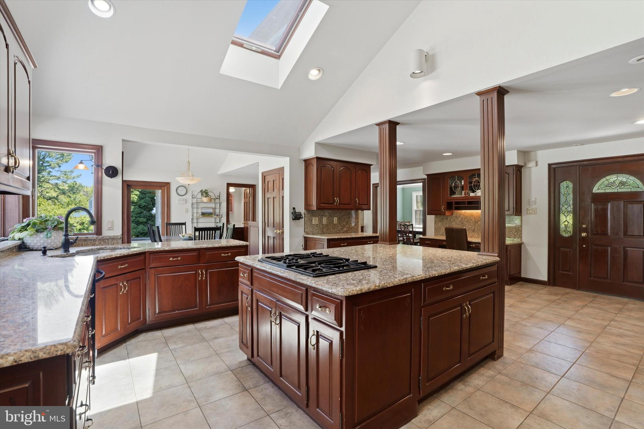 851 Box Hill Lane Wayne, PA 19087 - Photo 11 of 35