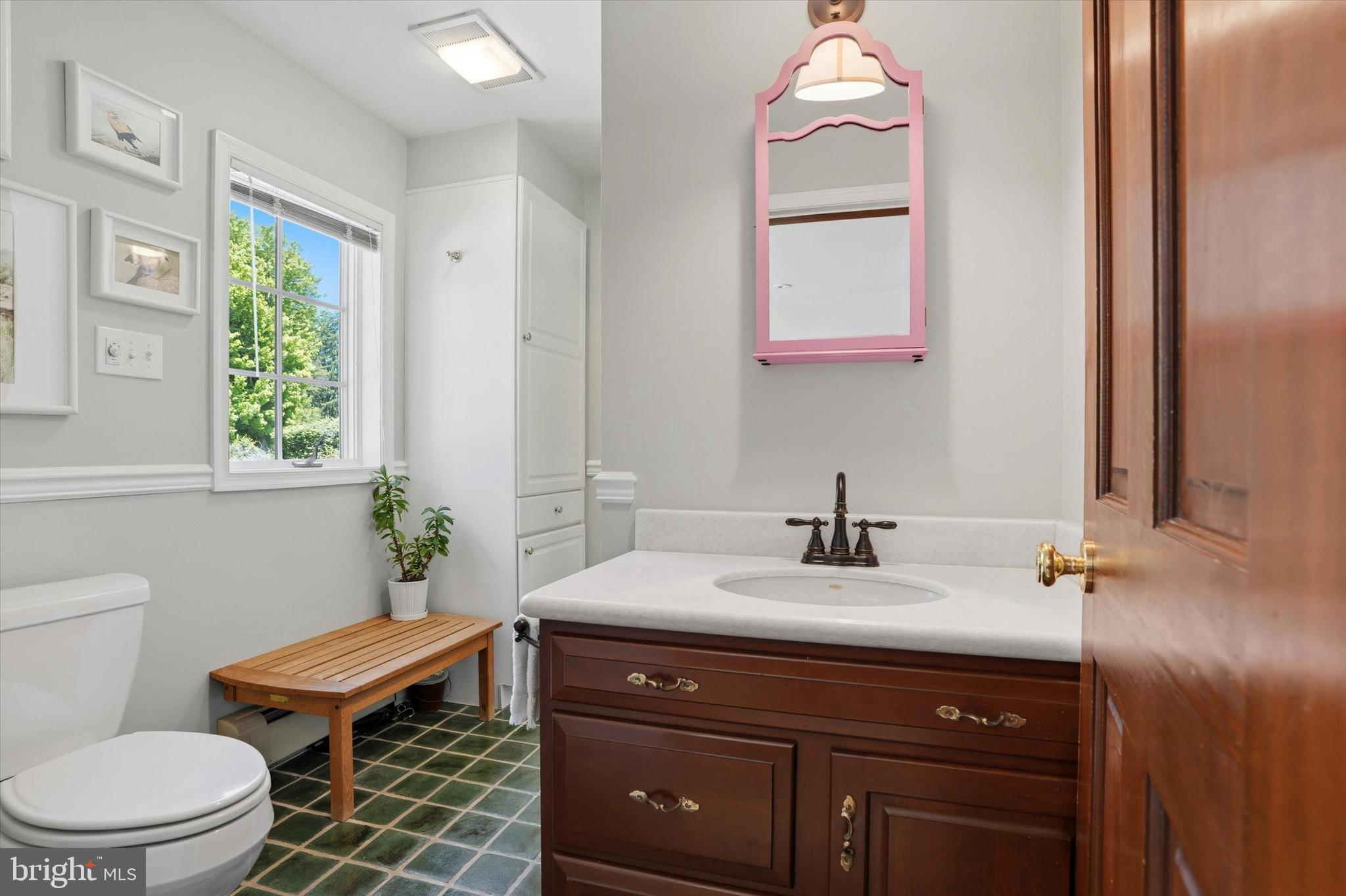 851 Box Hill Lane Wayne, PA 19087 - Photo 17 of 35