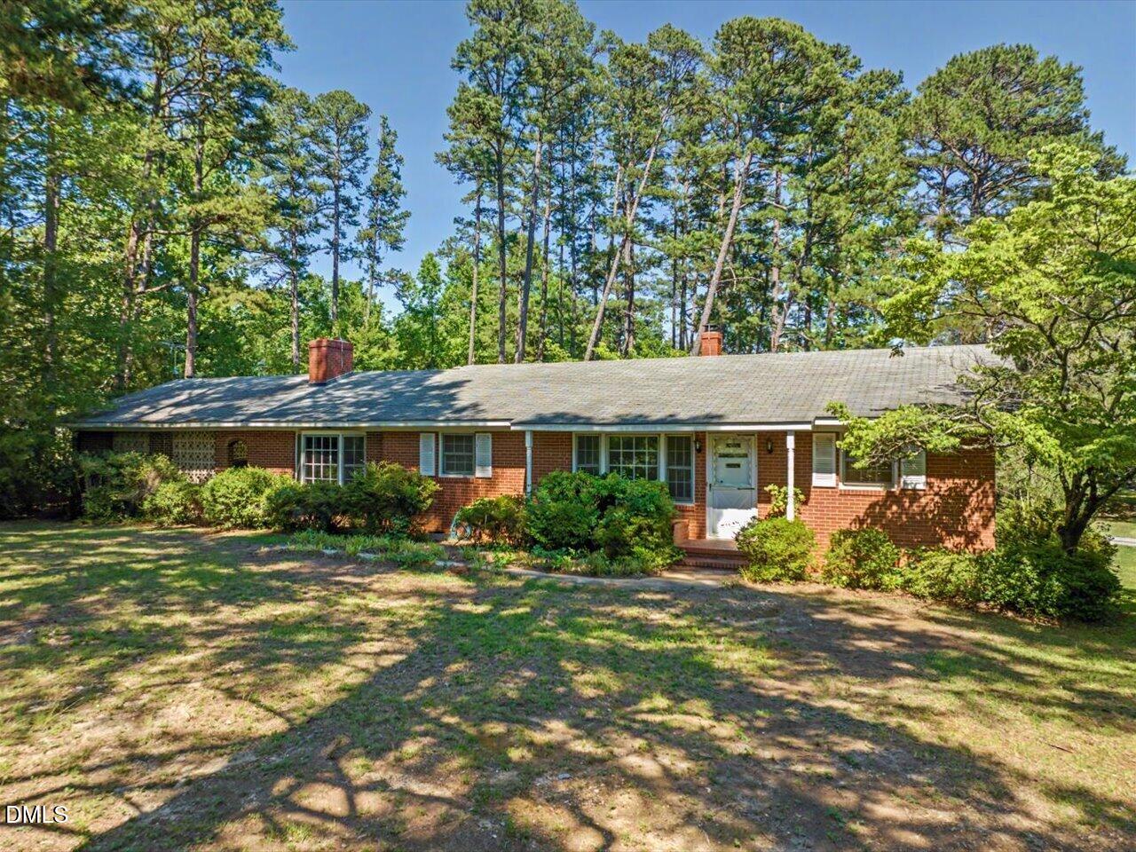 31 Melvin Clark Road Siler City, NC 27344 - Photo 1 of 62
