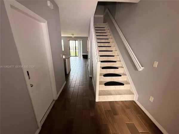 $3,050 | 1040 Northwest 33rd Court, Unit 1040, Pompano Beach, FL 33064