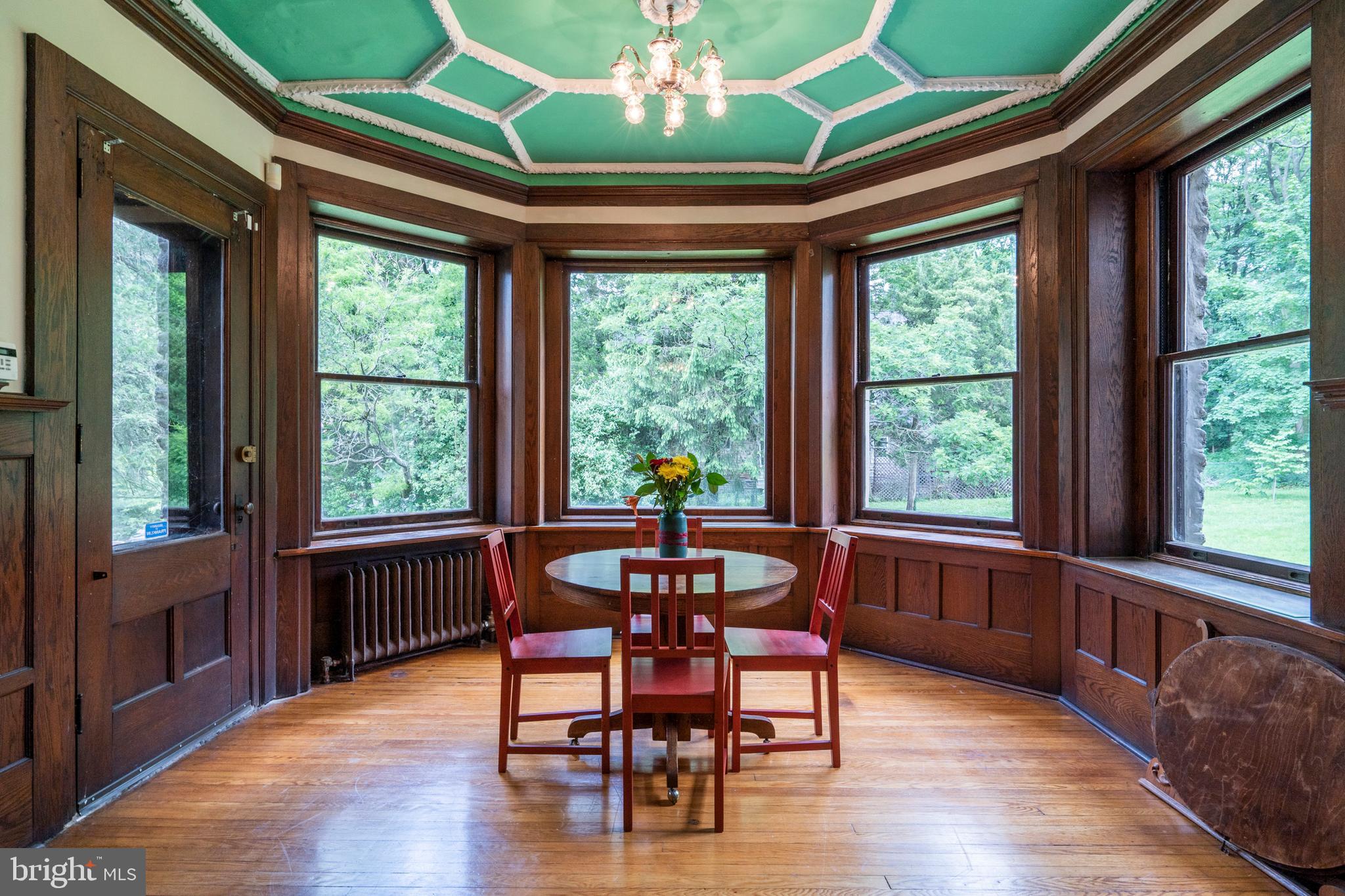 232 Pelham Road Philadelphia, PA 19119 - Photo 13 of 44