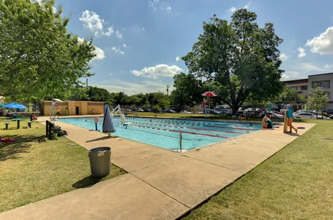 $1,150,000 | 1201 West 39th 1/2 Street, Unit B, Austin, TX 78756