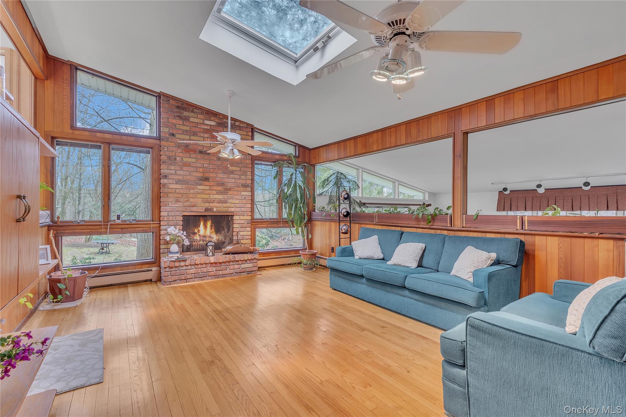 260 Watch Hill Road Cortlandt Manor, NY 10567 - Photo 3 of 36