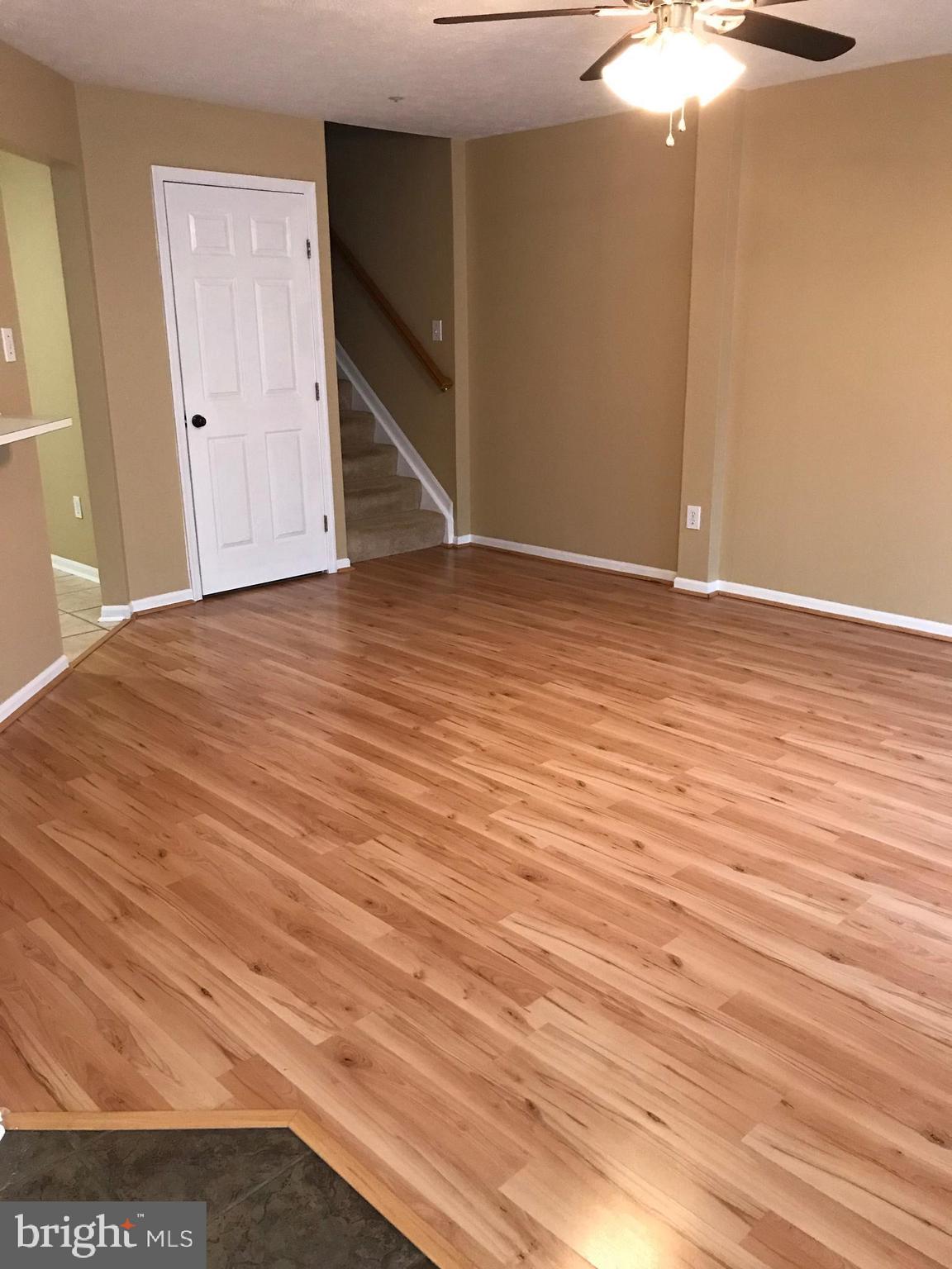 4149 Maple Path Circle, Unit 77 Nottingham, MD 21236 - Photo 2 of 17 Living Room