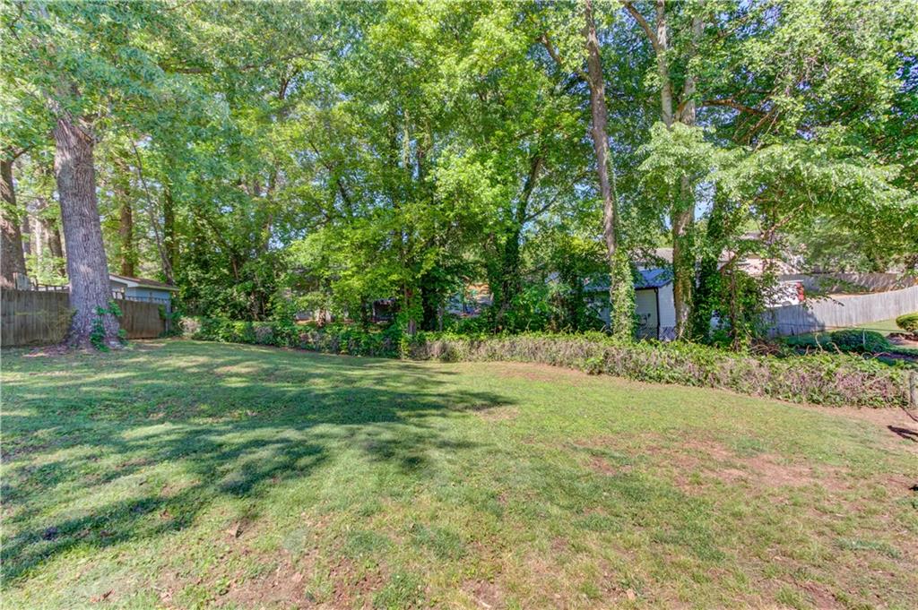 6564 Parkside Way Norcross, GA 30093 - Photo 31 of 41