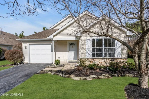 $589,000 | 11 Schoolhouse Lane, Lakewood, NJ 08701