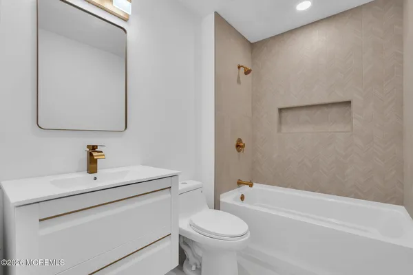 $589,000 | 11 Schoolhouse Lane, Lakewood, NJ 08701