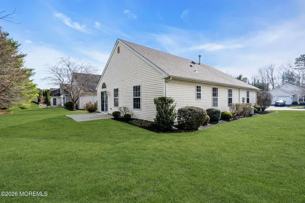 $589,000 | 11 Schoolhouse Lane, Lakewood, NJ 08701