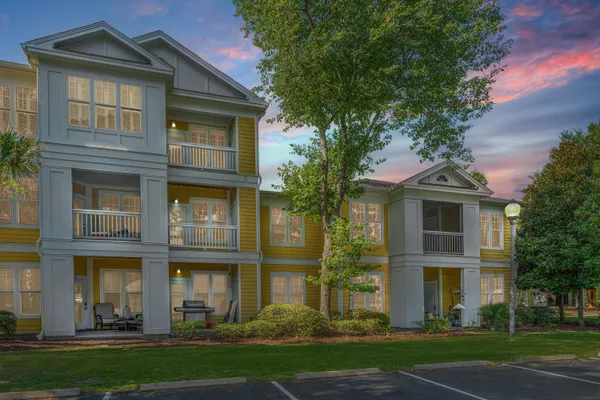 $434,900 | 2128 Chatelain Way, Mount Pleasant, SC 29464