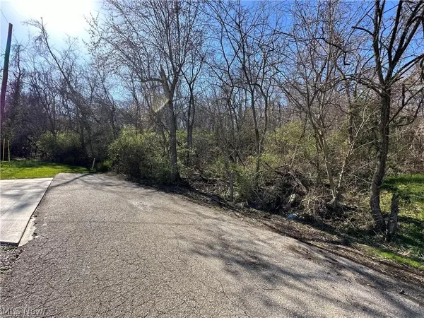 $15,000 | Cliffside Avenue, Parkersburg, WV 26101