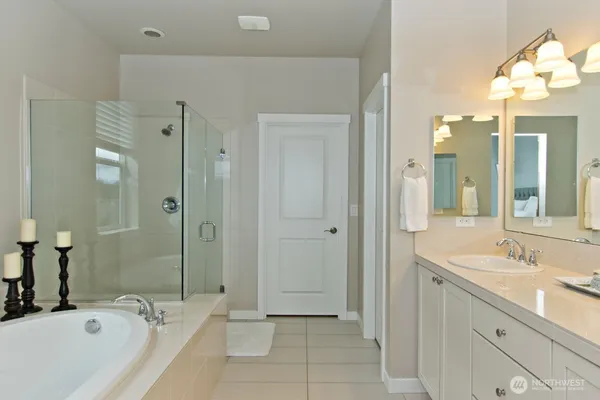 $4,800 | 9216 Brinkley Avenue Southeast, Snoqualmie, WA 98065