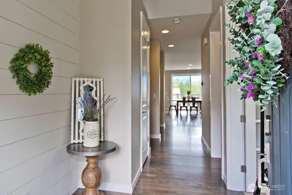 $4,800 | 9216 Brinkley Avenue Southeast, Snoqualmie, WA 98065