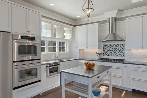 $3,995,000 | 15 Beach Street, Rockport, MA 01966