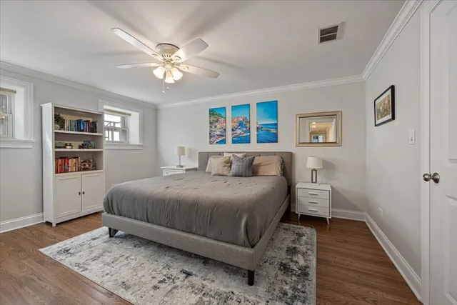 $675,000 | 533 West Belmont Avenue, Unit 1, Chicago, IL 60657