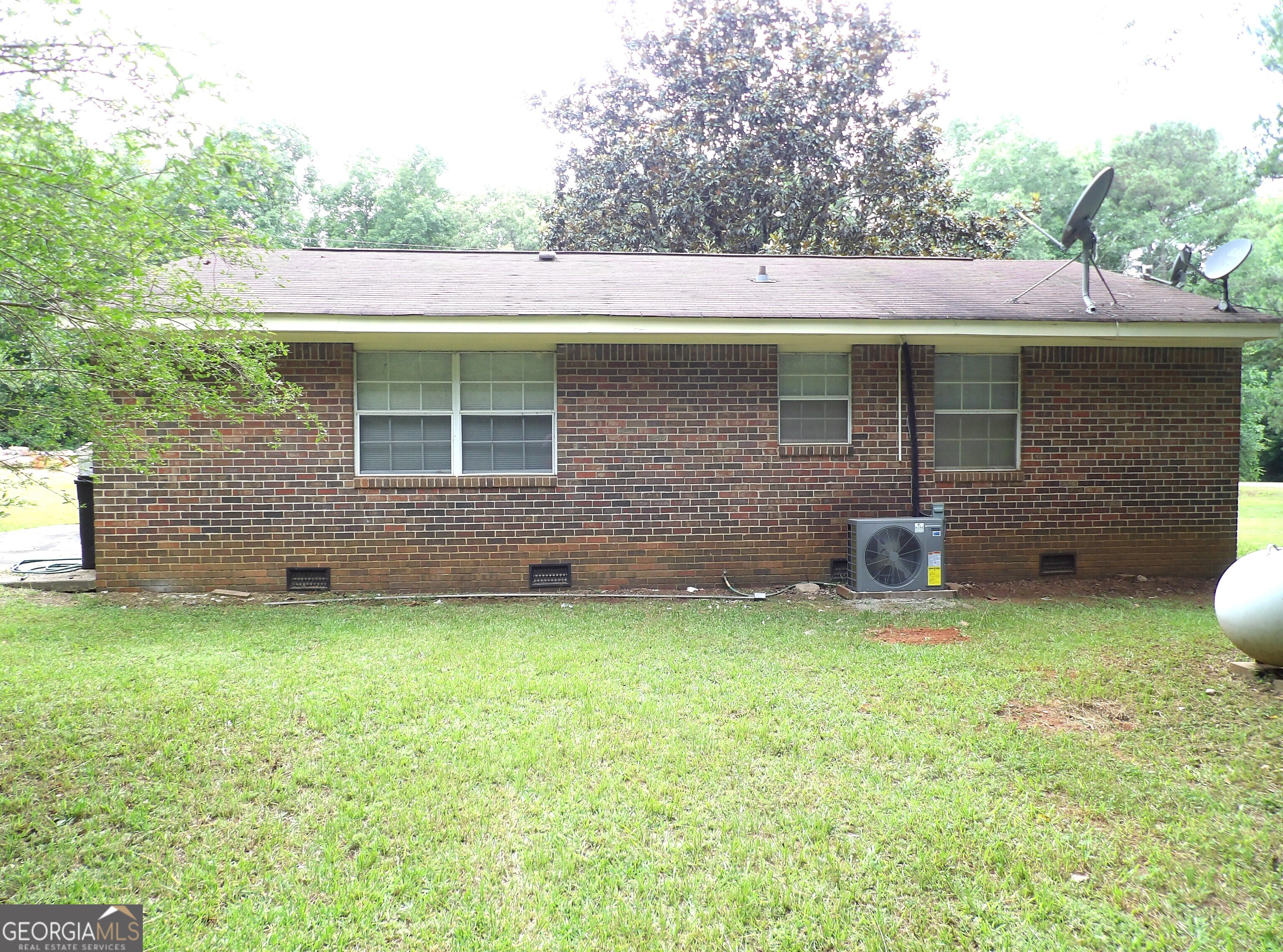 1903 Futral Road Griffin, GA 30224 - Photo 3 of 22