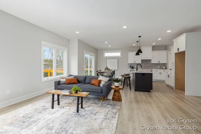 $409,900 | 6706 Sheldon Crossings Drive, Unit 46, Hudsonville, MI 49426