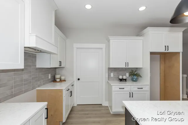 $409,900 | 6706 Sheldon Crossings Drive, Unit 46, Hudsonville, MI 49426