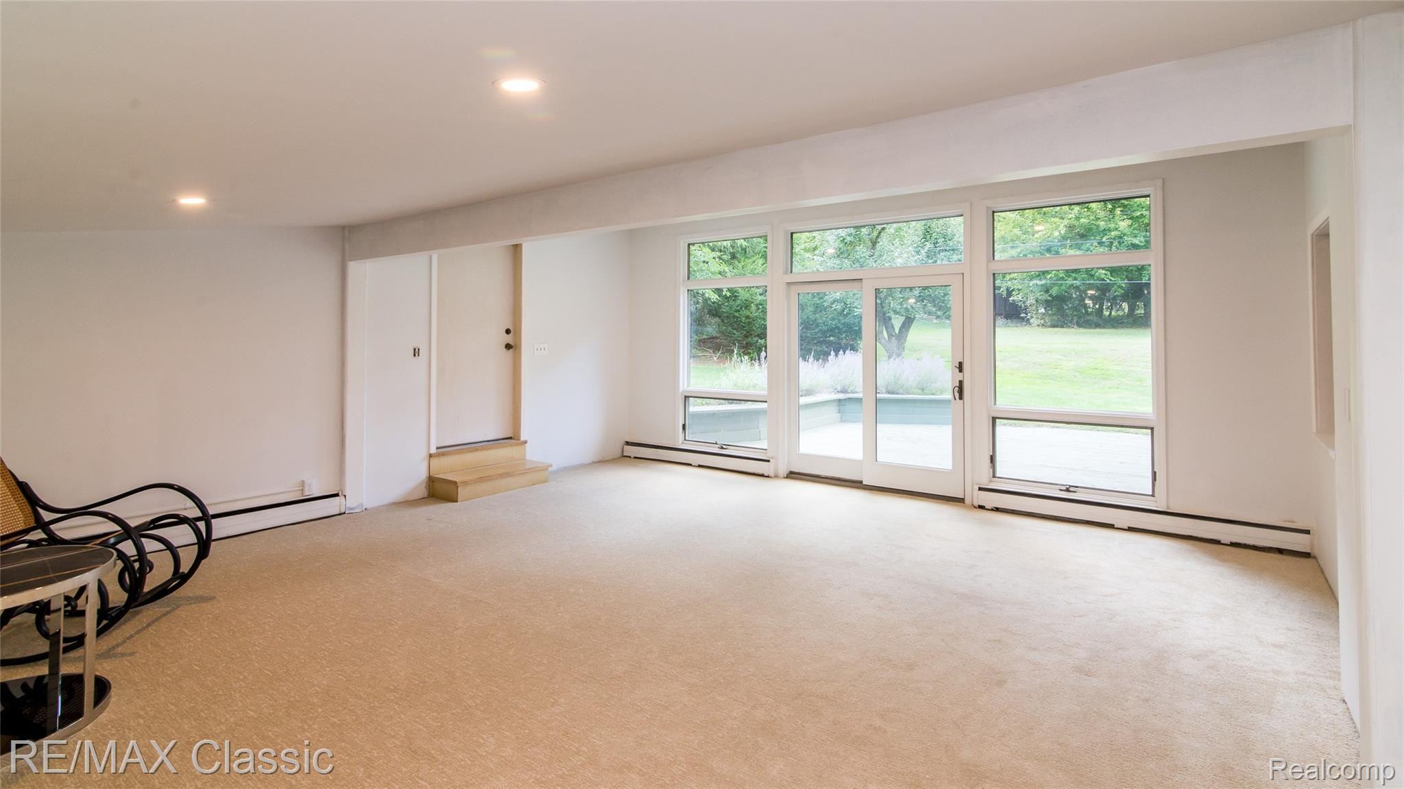 29726 Highmeadow Road Farmington, MI 48334 - Photo 37 of 52 033_42.jpg