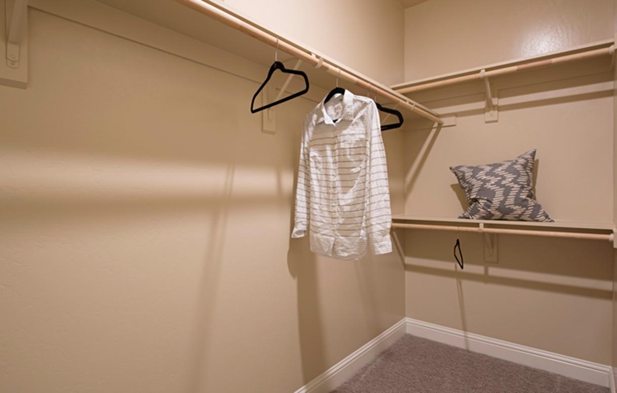 697 Strada Street, Unit 66 Lemoore, CA 93245 - Photo 8 of 10 Gallery Image 8