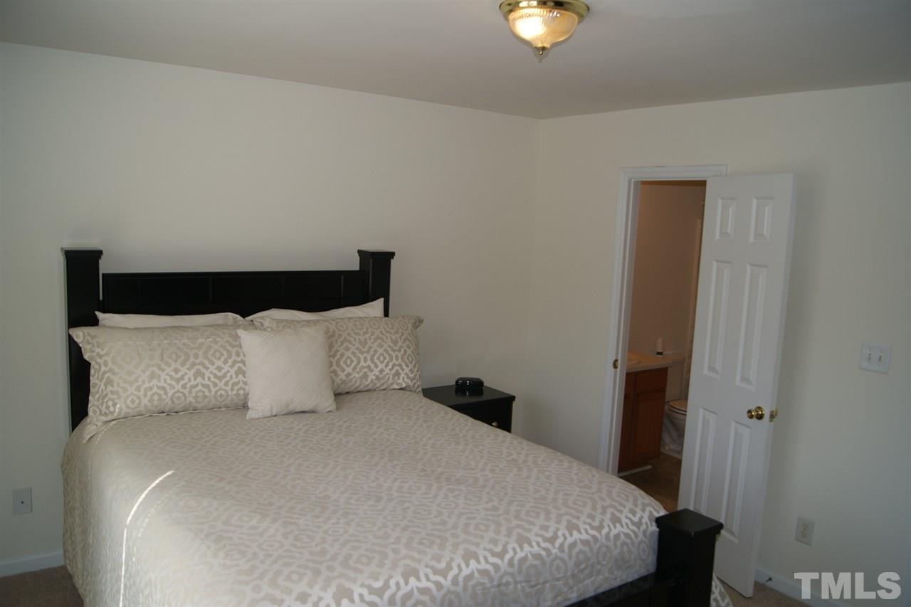 4623 Ravi Road Raleigh, NC 27604 - Photo 14 of 25 Gallery Image 14