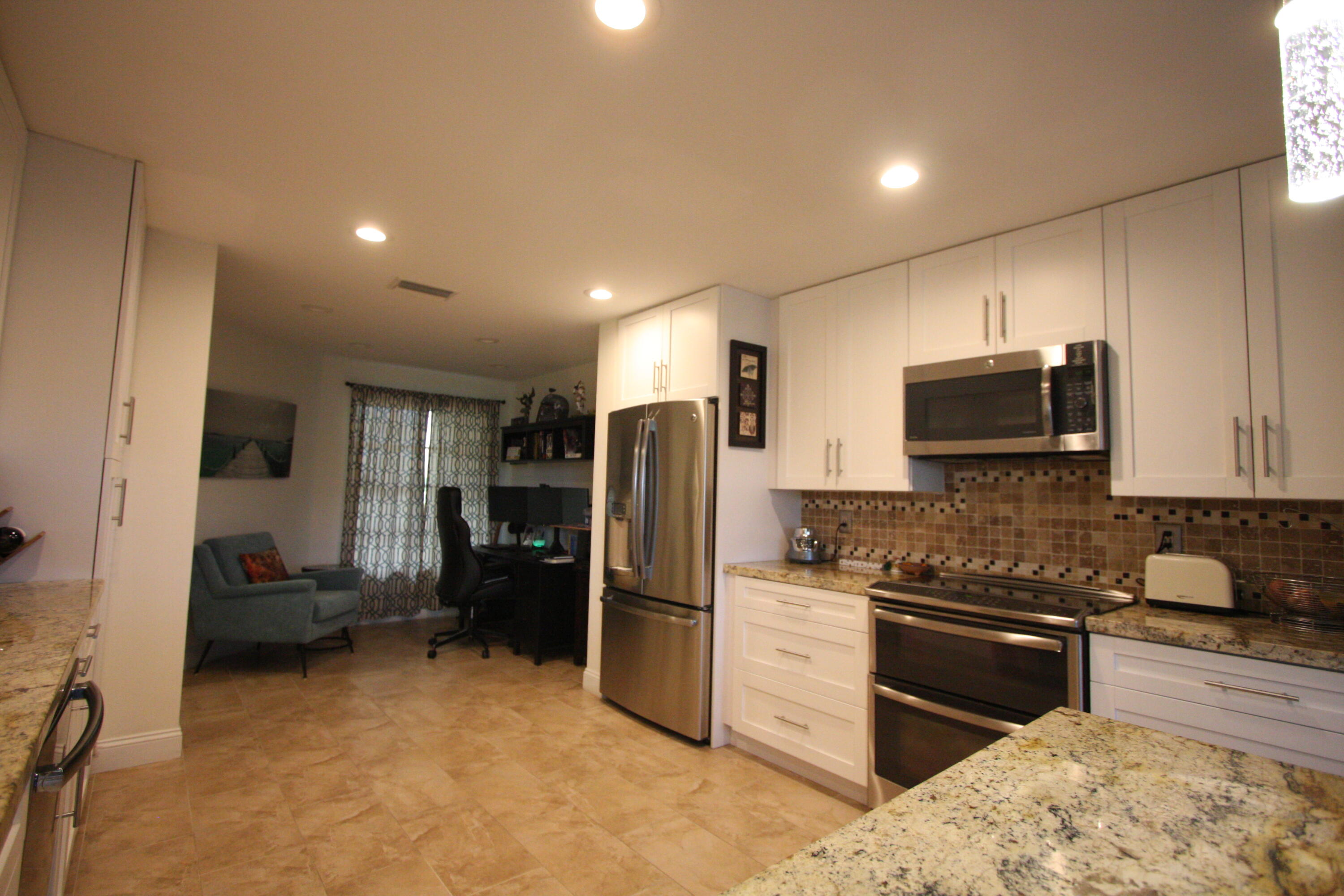 17100 Boca Club Boulevard, Unit 4 Boca Raton, FL 33487 - Photo 11 of 49 IMG_3582