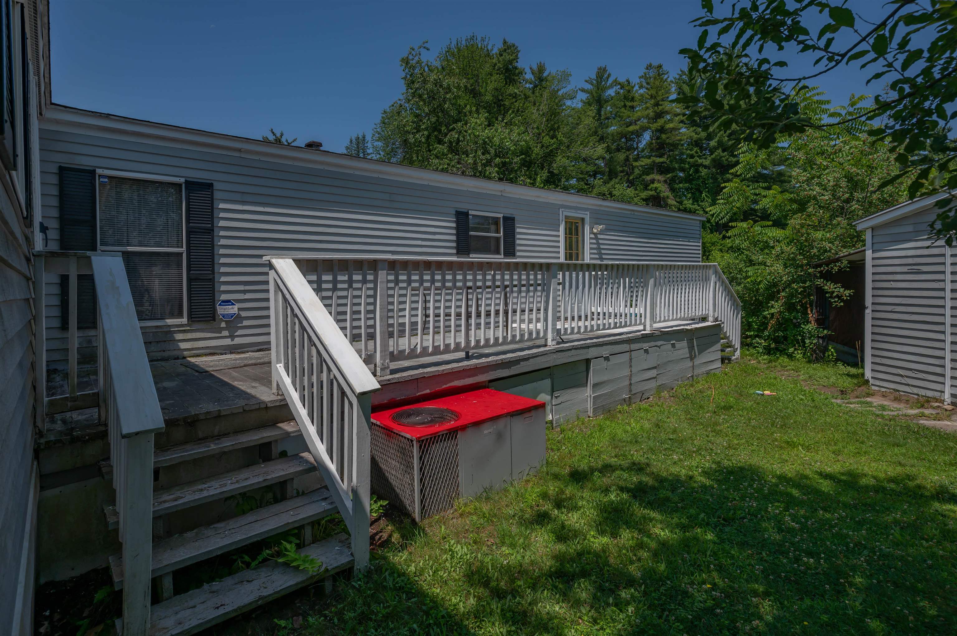 6 Embassy Avenue Hooksett, NH 03106 - Photo 38 of 40