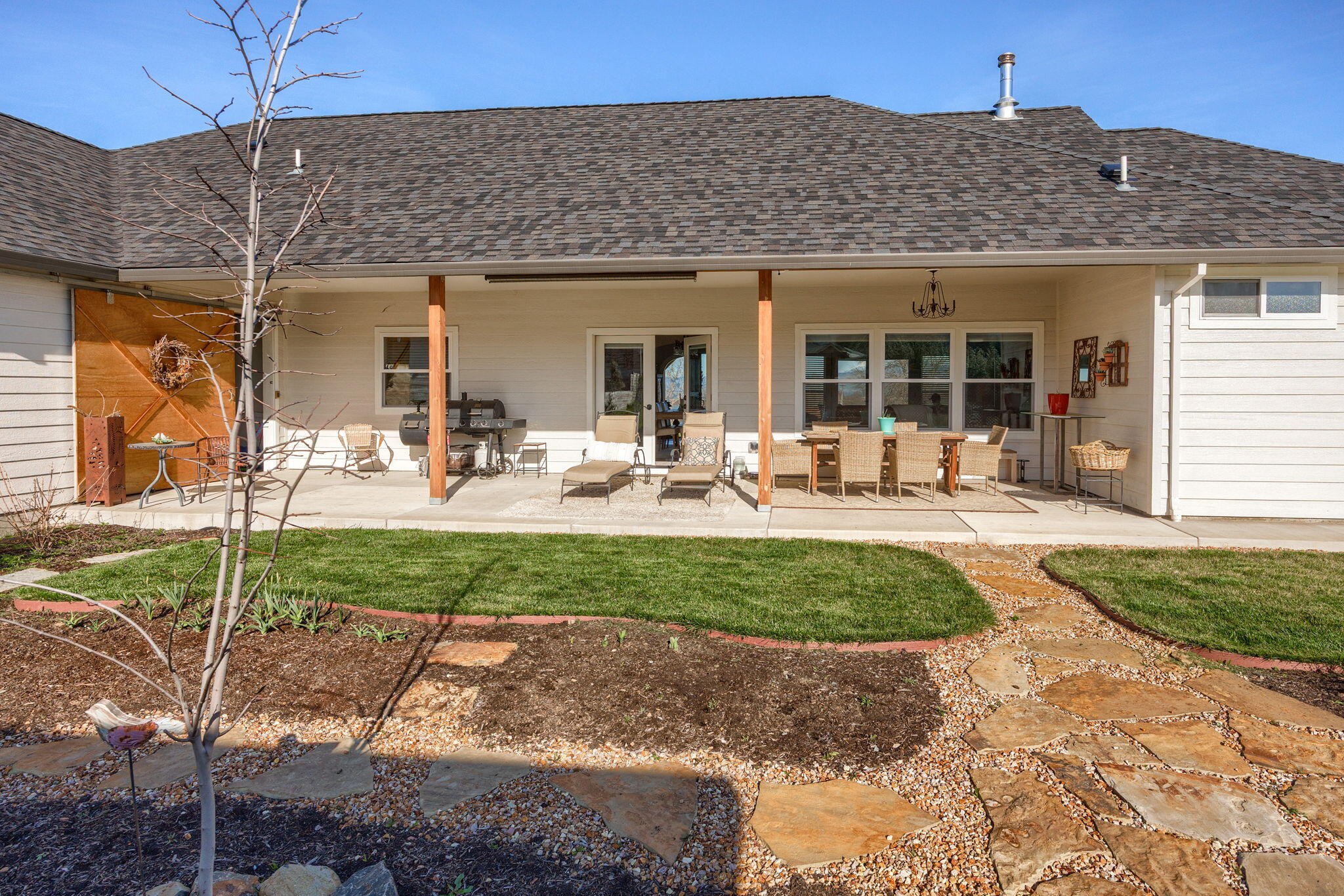 893 Old Stage Road Central Point, OR 97502 - Photo 36 of 50 Gallery Image 36