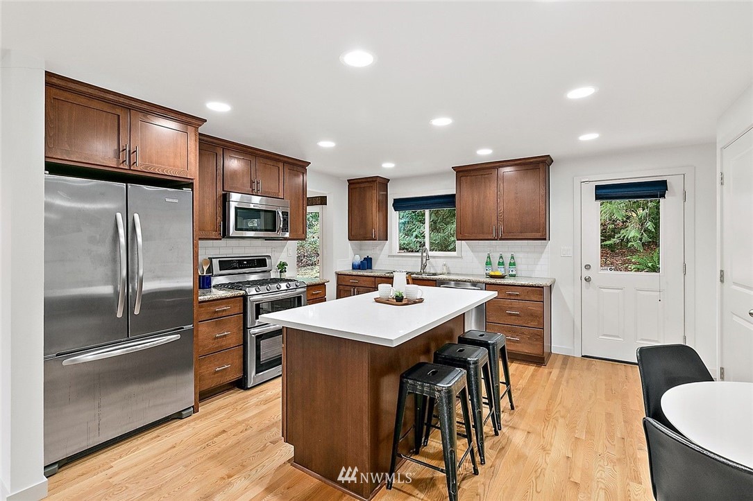 19031 Southeast 128th Street Renton, WA 98059 - Photo 11 of 30 Gallery Image 11