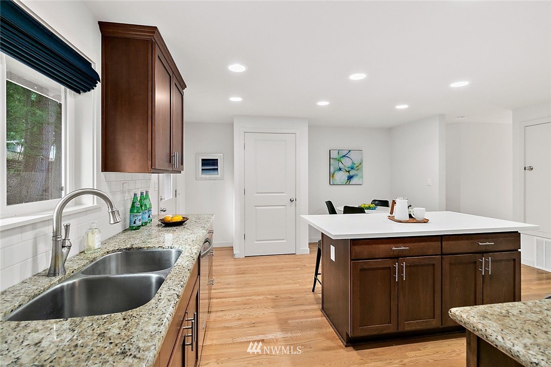 19031 Southeast 128th Street Renton, WA 98059 - Photo 12 of 30 Gallery Image 12