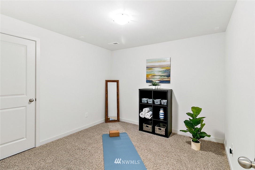 19031 Southeast 128th Street Renton, WA 98059 - Photo 20 of 30 Gallery Image 20