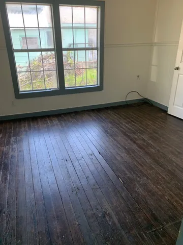 $650 | 708 Colorado Street, Glidden, TX 78943