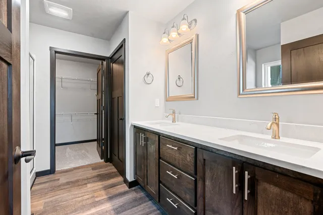 $339,000 | 2510 Stoney Brook Court, Manitowoc, WI 54220