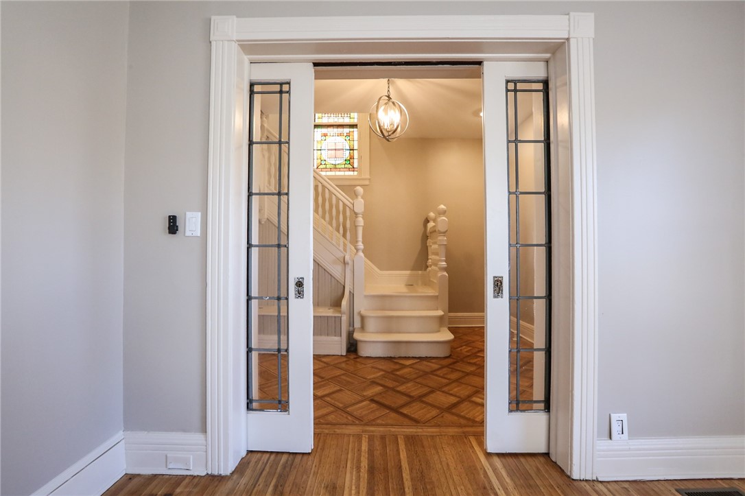 739 University Avenue, Unit DOWN Rochester, NY 14607 - Photo 4 of 24